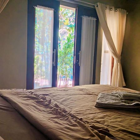 Kuta  Three V Homestay מראה חיצוני תמונה