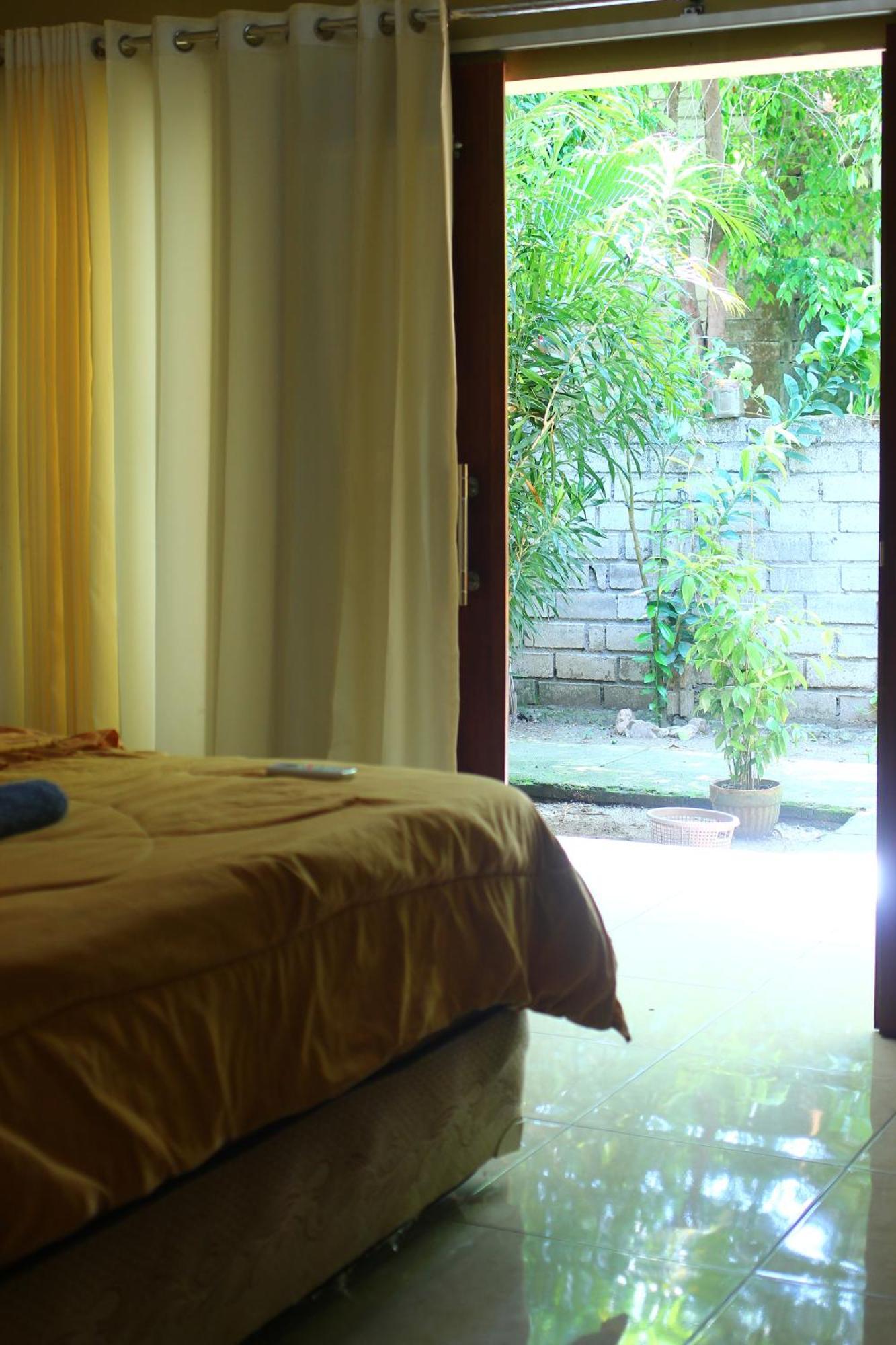 Kuta  Three V Homestay מראה חיצוני תמונה