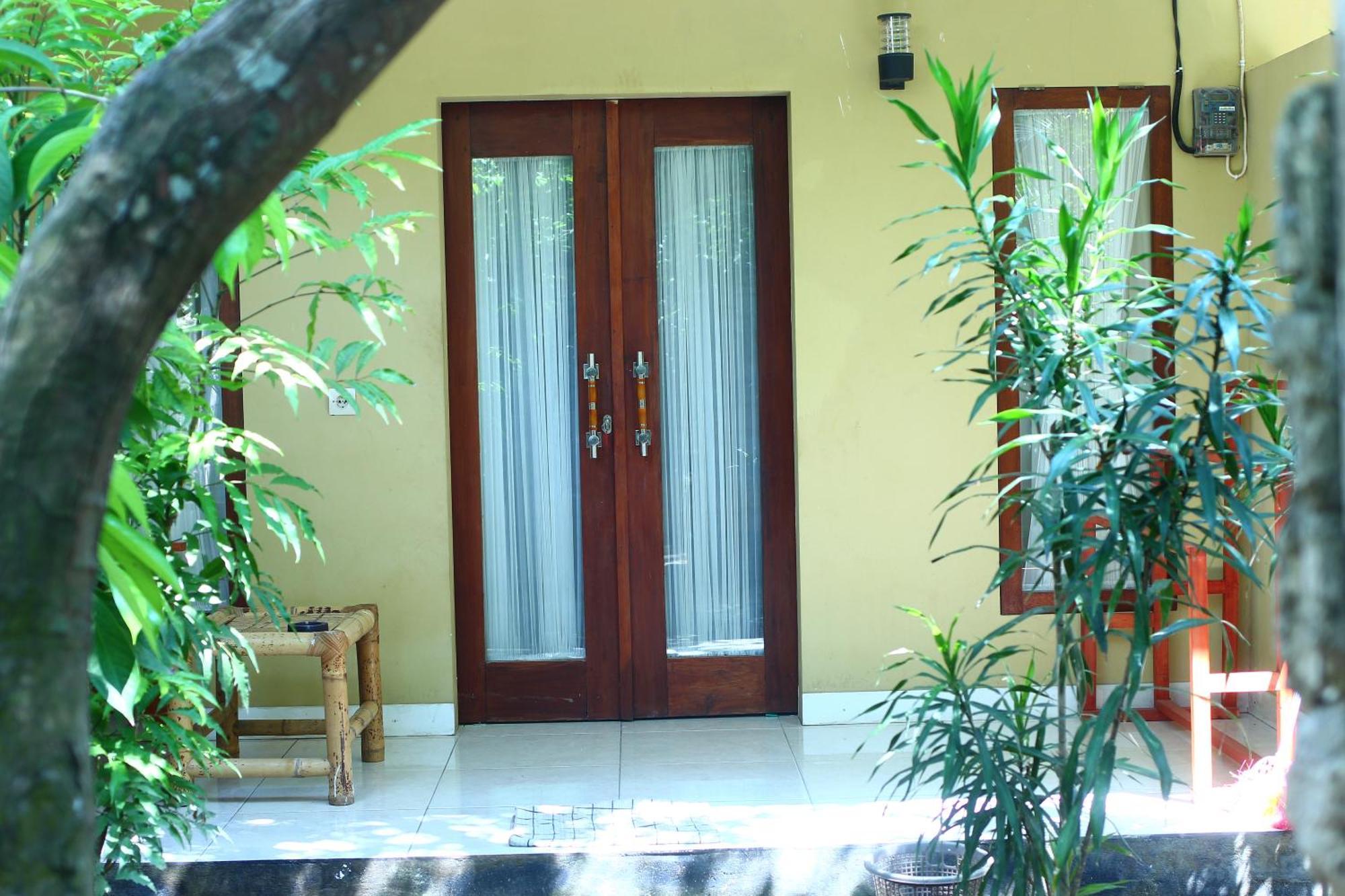 Kuta  Three V Homestay מראה חיצוני תמונה