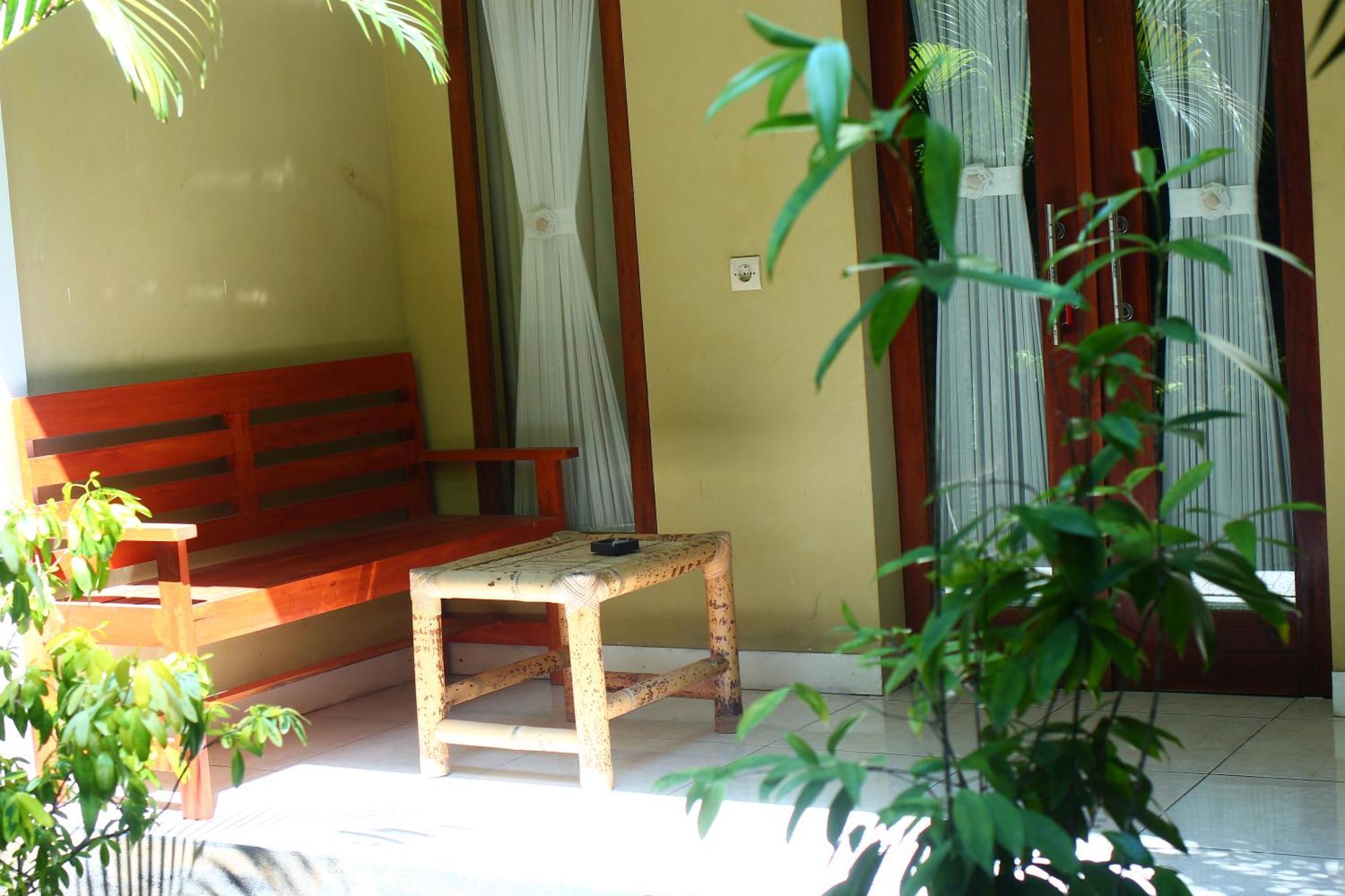 Kuta  Three V Homestay מראה חיצוני תמונה